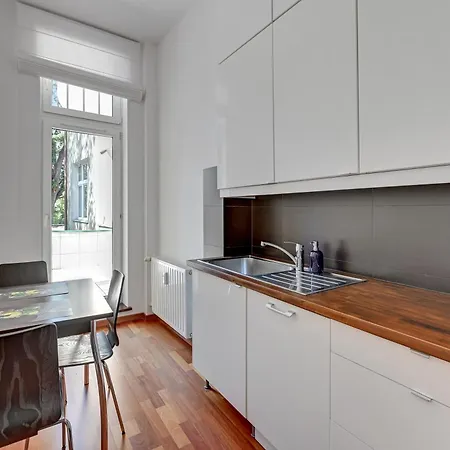 Dwor By Downtown Apartment *