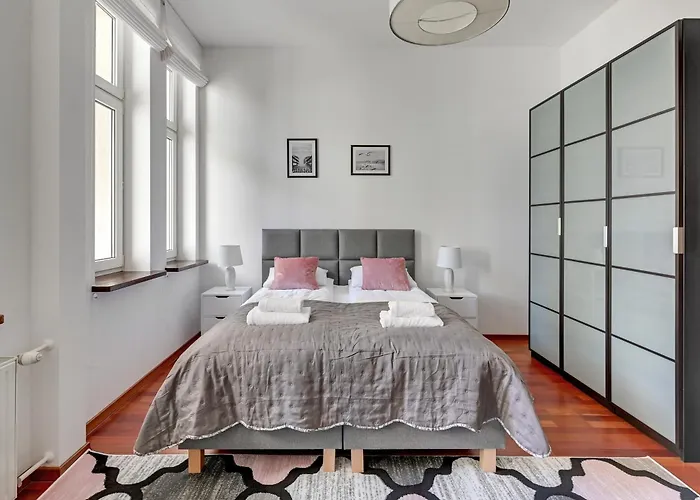 Dwor By Downtown * סופוט